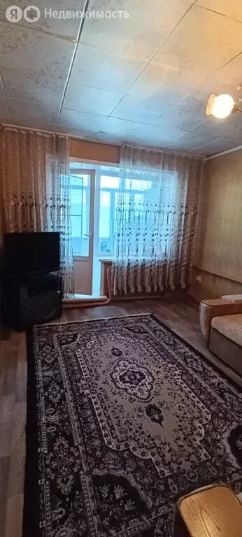 2-комнатная квартира: Бийск, квартал Чемровка, улица МПС, 8 (42.5 м) - Фото 1