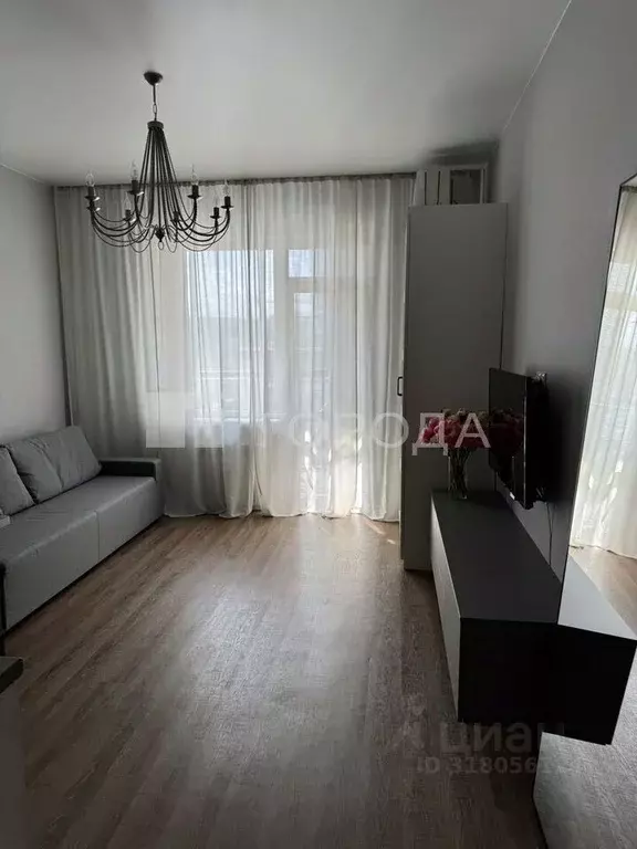 Студия Новосибирская область, Новосибирск Танковая ул., 32 (30.0 м) - Фото 1