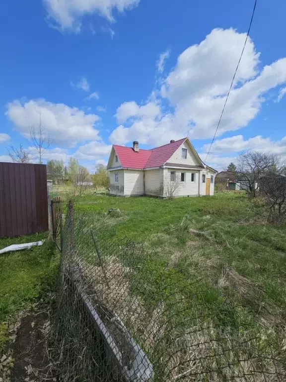 Дом в Ленинградская область, Тосненское городское поселение, с. Ушаки ... - Фото 1