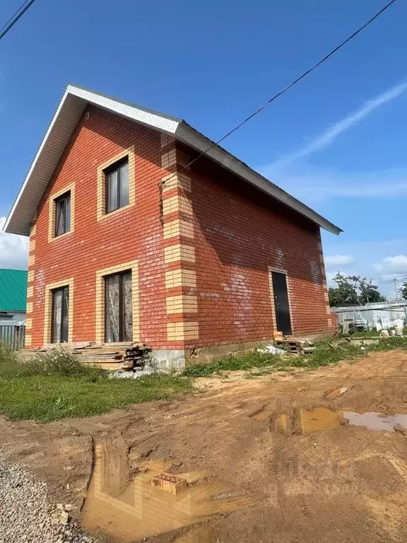 Дом в Башкортостан, Иглинский сельсовет, с. Иглино ул. Дружбы (127 м) - Фото 1