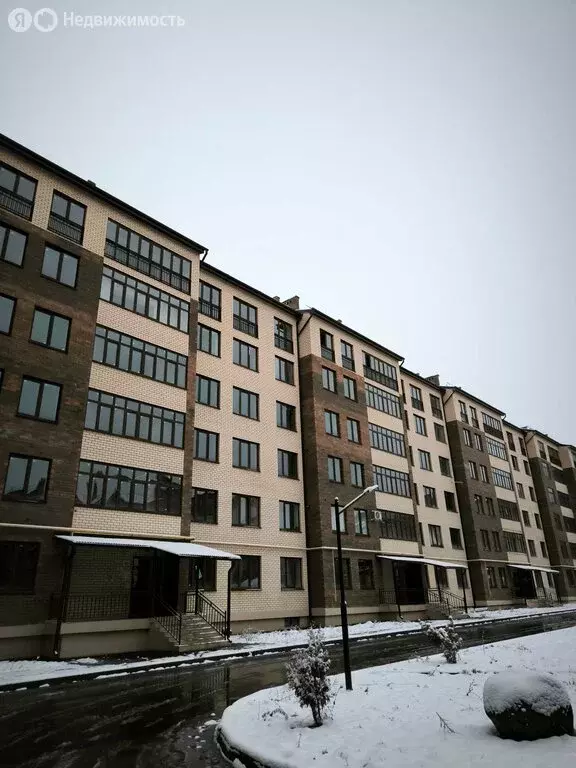 1-комнатная квартира: Владикавказ, улица Билара Кабалоева (50 м) - Фото 2