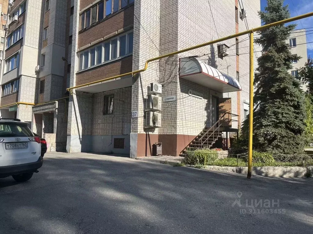 Помещение свободного назначения в Самарская область, Самара Больничная ... - Фото 1