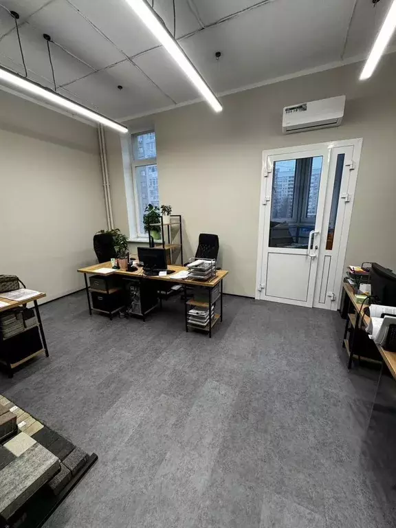 Офис в Свердловская область, Екатеринбург ул. Циолковского, 27 (24 м) - Фото 2