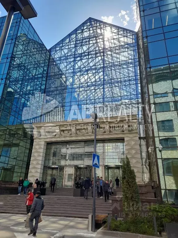 Помещение свободного назначения в Москва Верейская ул., 29С134 (177 м) - Фото 0