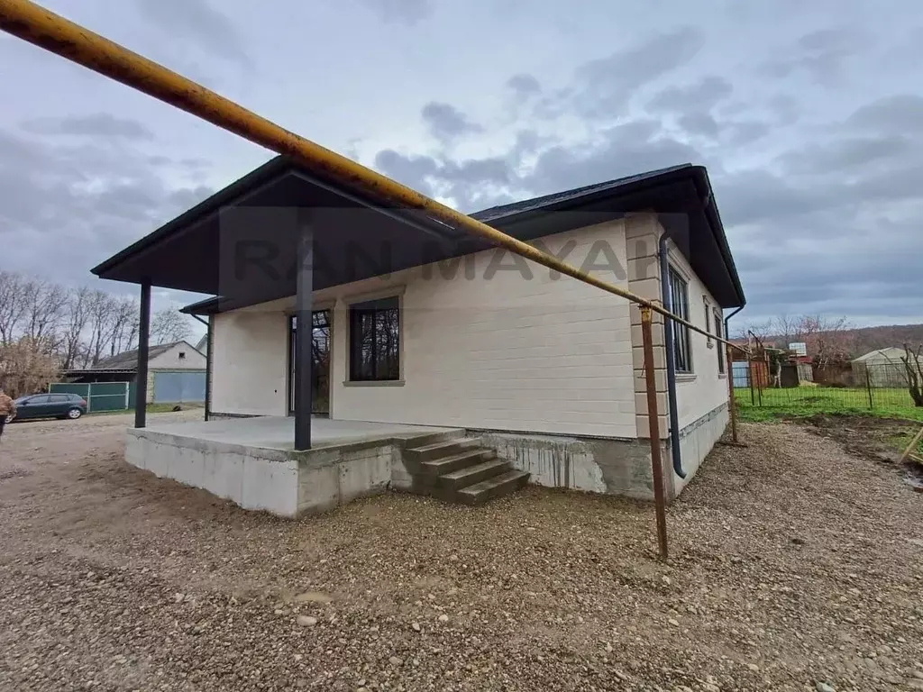 Дом в Адыгея, Майкоп городской округ, Гавердовский хут. ул. Калинина, ... - Фото 1