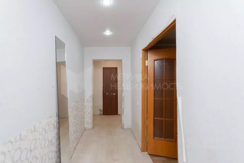 3-к кв. Тюменская область, Тюмень ул. Мельникайте, 130 (64.0 м) - Фото 1