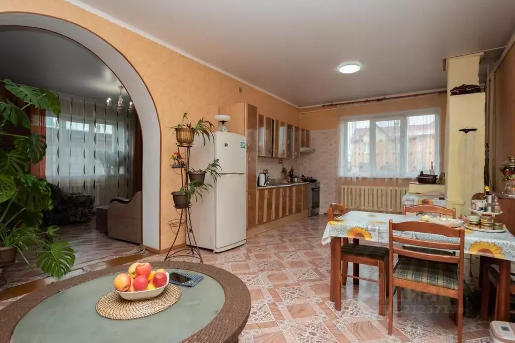 Дом в Иркутская область, Иркутский муниципальный округ, с. Хомутово ... - Фото 2