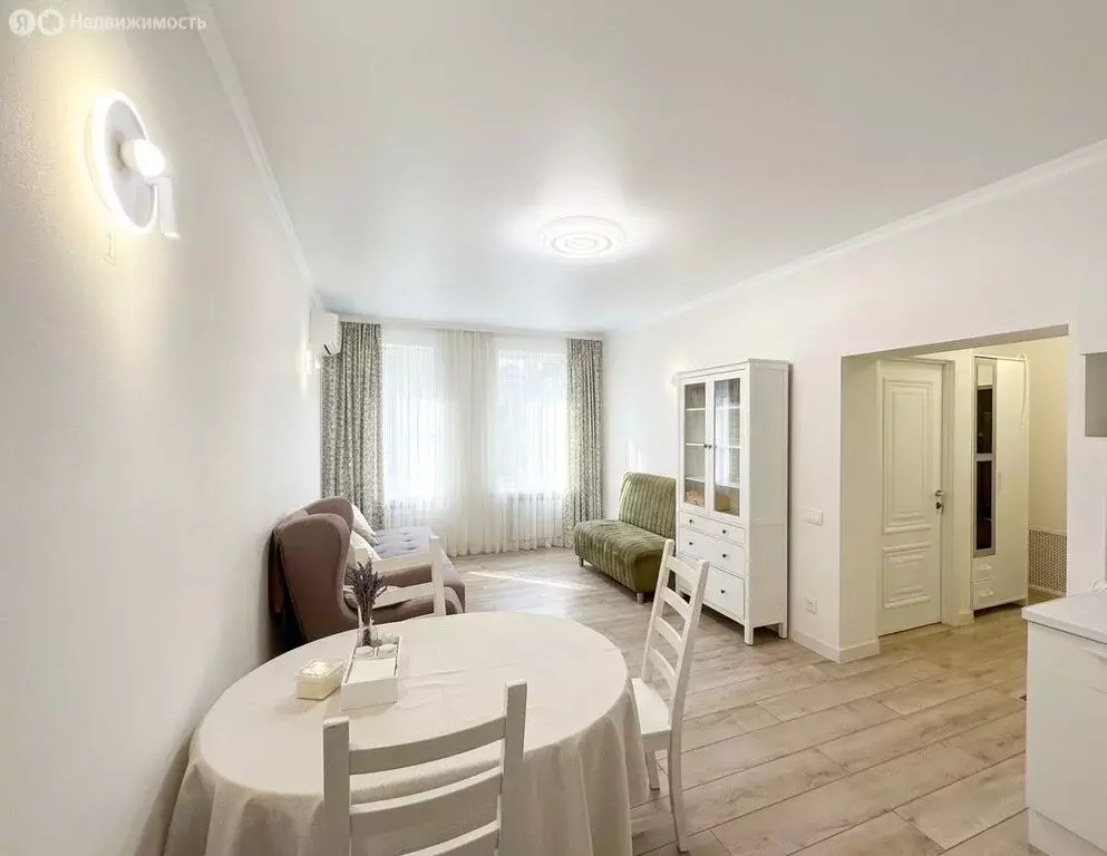 2-комнатная квартира: Владикавказ, проспект Мира, 36 (54 м) - Фото 1