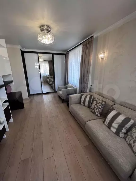 1-к. квартира, 31,7 м, 7/8 эт. - Фото 0