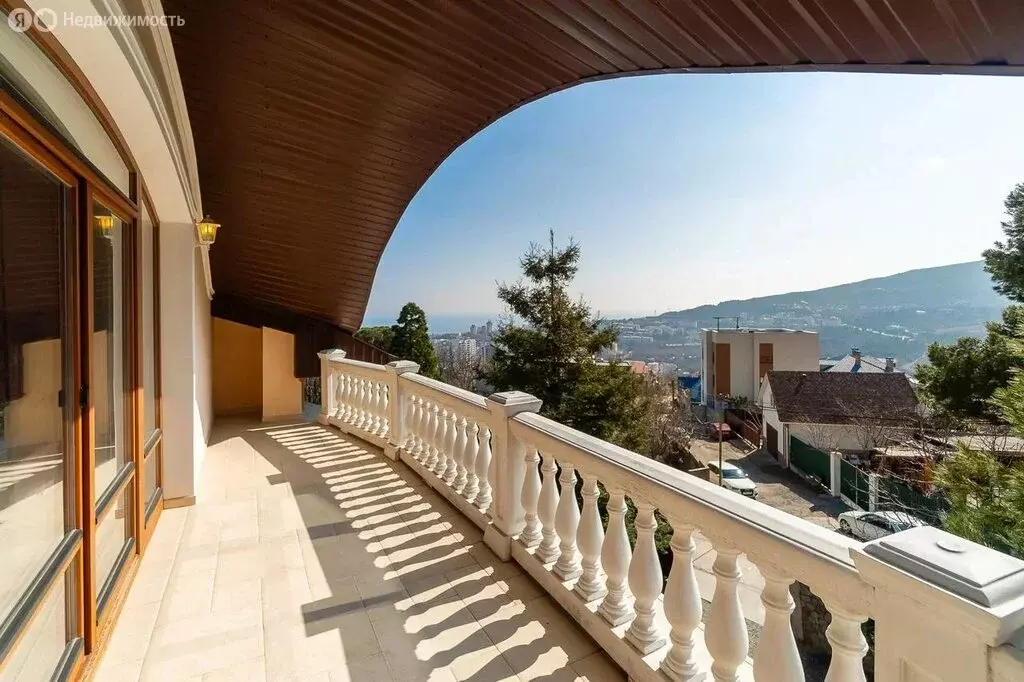 Дом в Ялта, Кедровая улица, 10 (580 м) - Фото 0