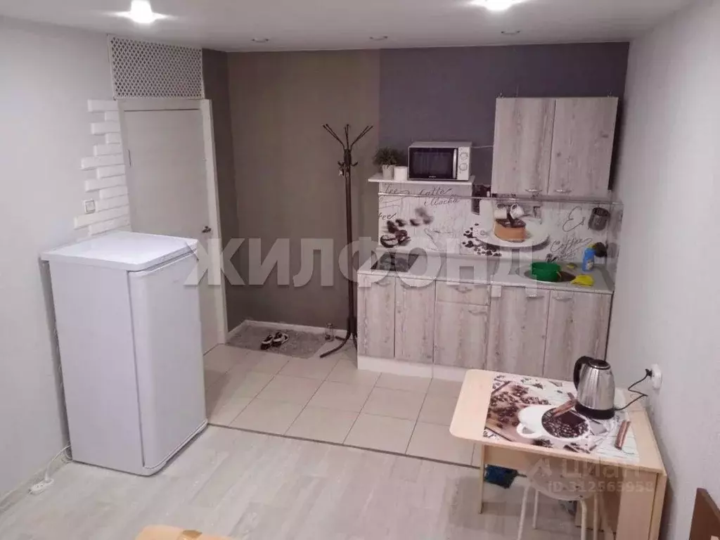 Комната Новосибирская область, Новосибирск ул. Державина, 59 (18.1 м) - Фото 0
