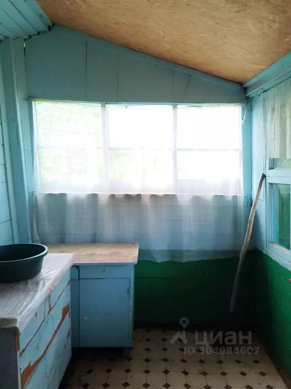 Дом в Омская область, Тюкалинский район, с. Валуевка  (43 м) - Фото 1