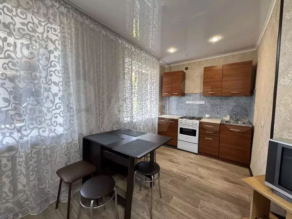 3-к. квартира, 40,6 м, 2/9 эт. - Фото 0