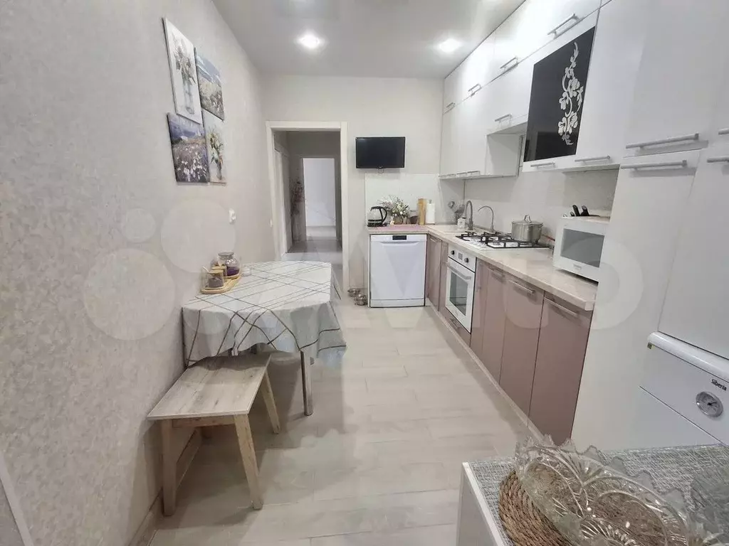 4-к. квартира, 75 м, 1/2 эт. - Фото 1