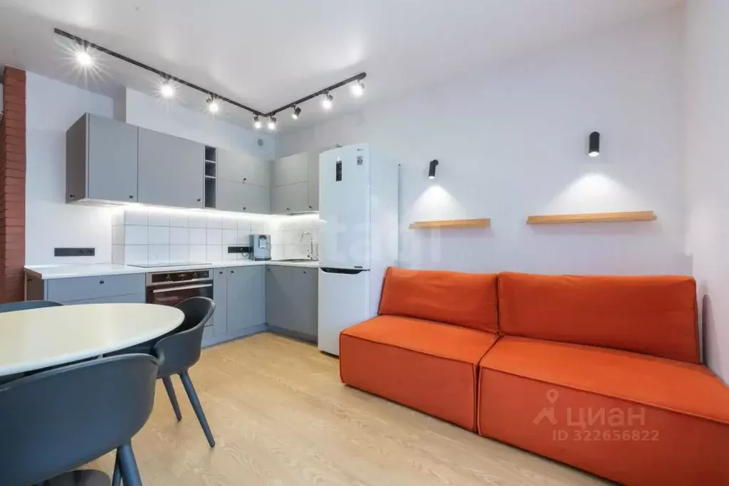 3-к кв. Пермский край, Пермь ул. Революции, 54 (79.1 м) - Фото 2