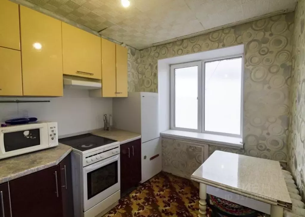 3-к кв. Тюменская область, Ялуторовск ул. Новикова (57.0 м) - Фото 0