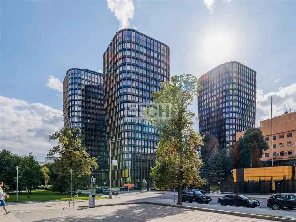 Продается 3-комнатная квартира - Фото 2