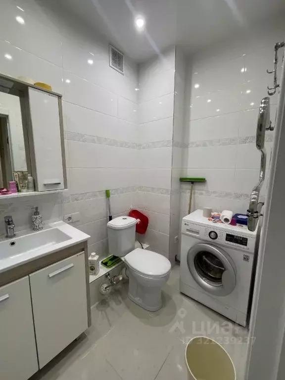 1-к кв. Саха (Якутия), Якутск просп. Михаила Николаева, 13/1 (36.0 м) - Фото 1