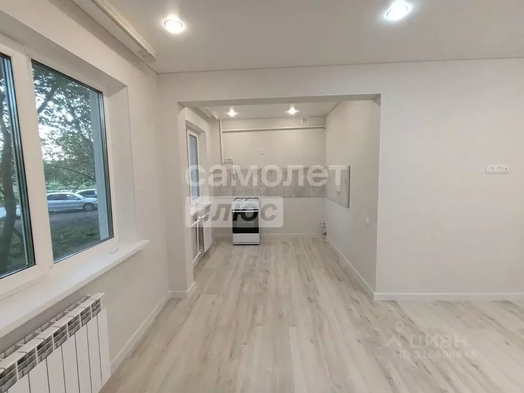 2-к кв. Омская область, Омск ул. Лукашевича, 15А (45.4 м) - Фото 0