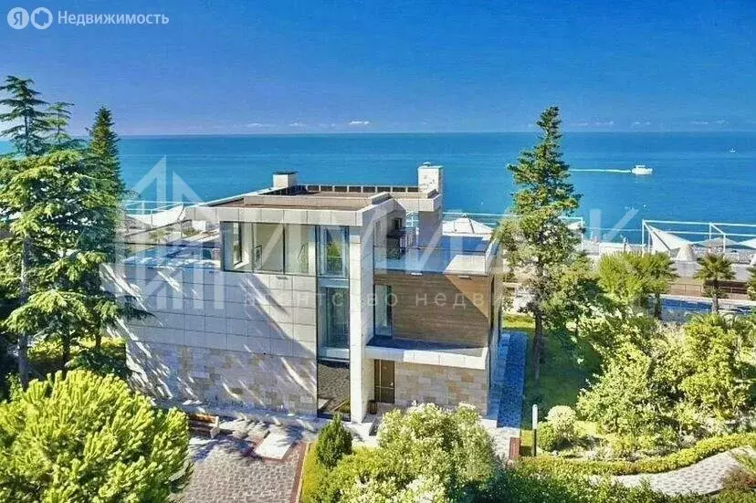 Дом в Сириус, бульвар Надежд (450 м) - Фото 0