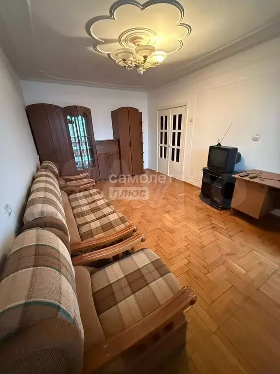 1-к. квартира, 37 м, 8/9 эт. - Фото 0