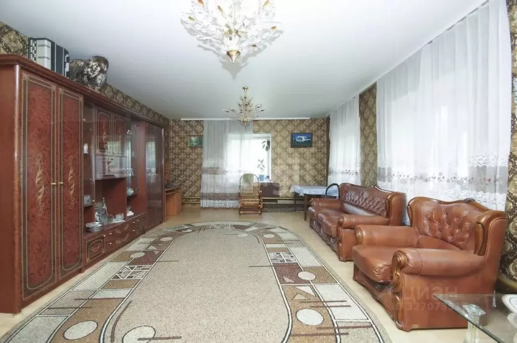 Дом в Омская область, Омск ул. 6-я Ремесленная, 87 (185 м) - Фото 1