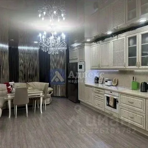 2-к кв. Тюменская область, Тюмень ул. Циолковского, 7к1 (82.0 м) - Фото 1