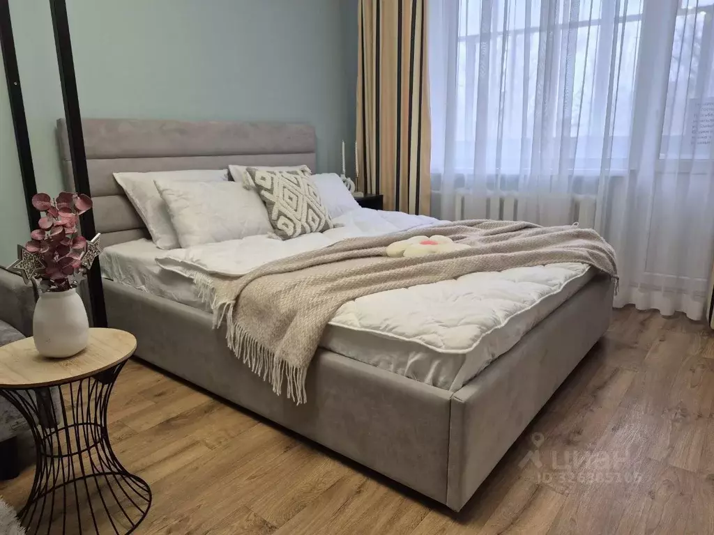 1-к кв. Саратовская область, Балаково Трнавская ул., 8А (30.0 м) - Фото 1