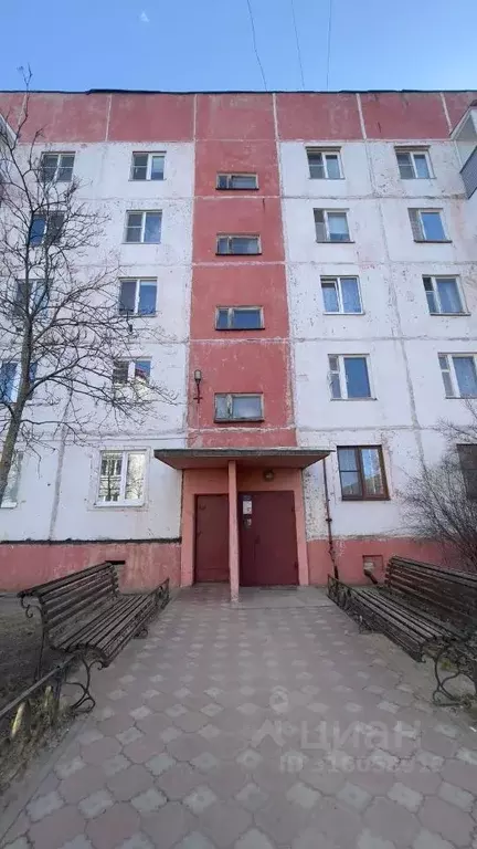 3-к кв. Ярославская область, Ростов 2-й мкр, 50 (67.3 м) - Фото 1