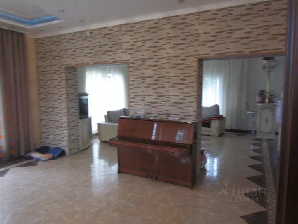 Дом в Калининградская область, Гурьевский муниципальный округ, пос. ... - Фото 2