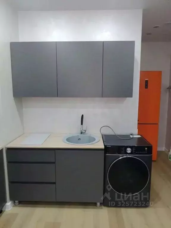 1-к кв. Астраханская область, Астрахань ул. Адмирала Нахимова, 141Б ... - Фото 1