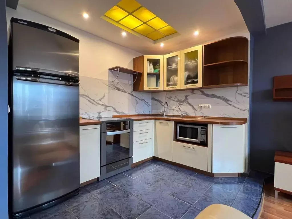 3-к кв. Иркутская область, Иркутск ул. Декабрьских Событий, 109 (86.0 ... - Фото 2