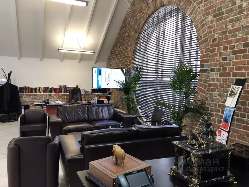 Офис в Москва ул. Земляной Вал, 68/18С3 (692 м) - Фото 1