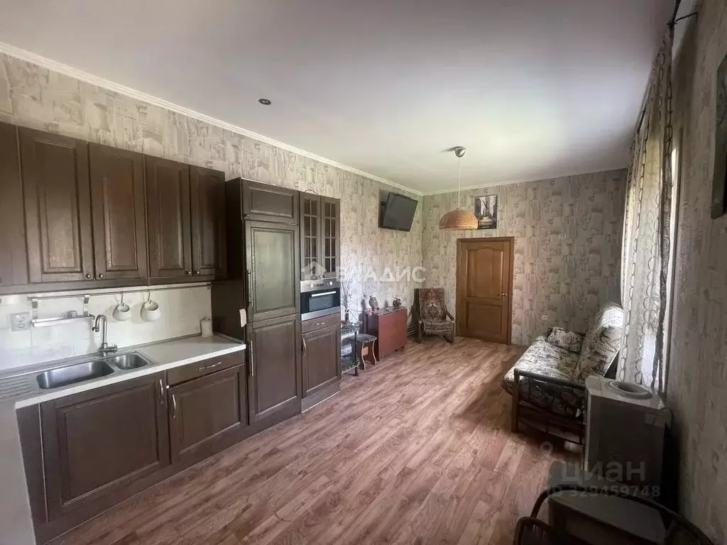 Дом в Алтайский край, Бийск Краснооктябрьская ул. (130 м) - Фото 2