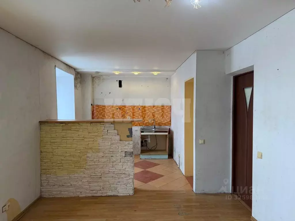 1-к кв. Вологодская область, Сокол Майская ул., 3 (31.9 м) - Фото 1