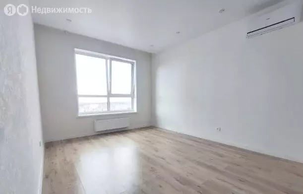 1-комнатная квартира: Тюмень, улица Тимофея Чаркова, 93 (46.7 м) - Фото 2