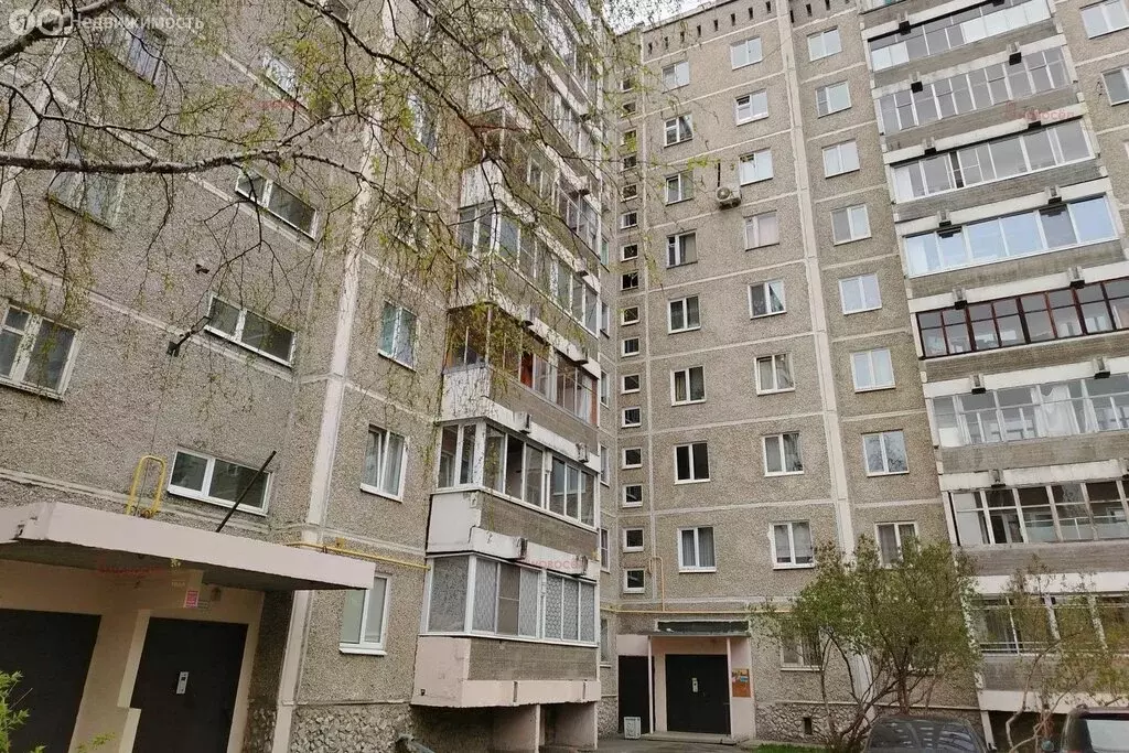 3-комнатная квартира: Екатеринбург, улица Черепанова, 4 (77.2 м) - Фото 1