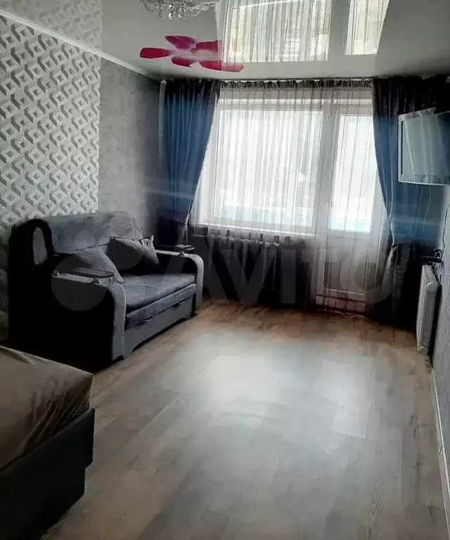 1-к. квартира, 36 м, 3/3 эт. - Фото 1