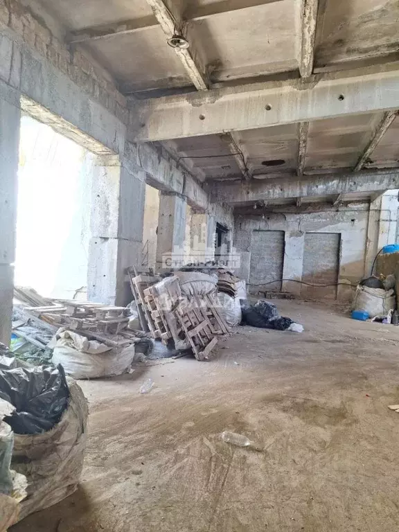 Производственное помещение в Крым, Белогорск ул. Луначарского, 56 ... - Фото 2