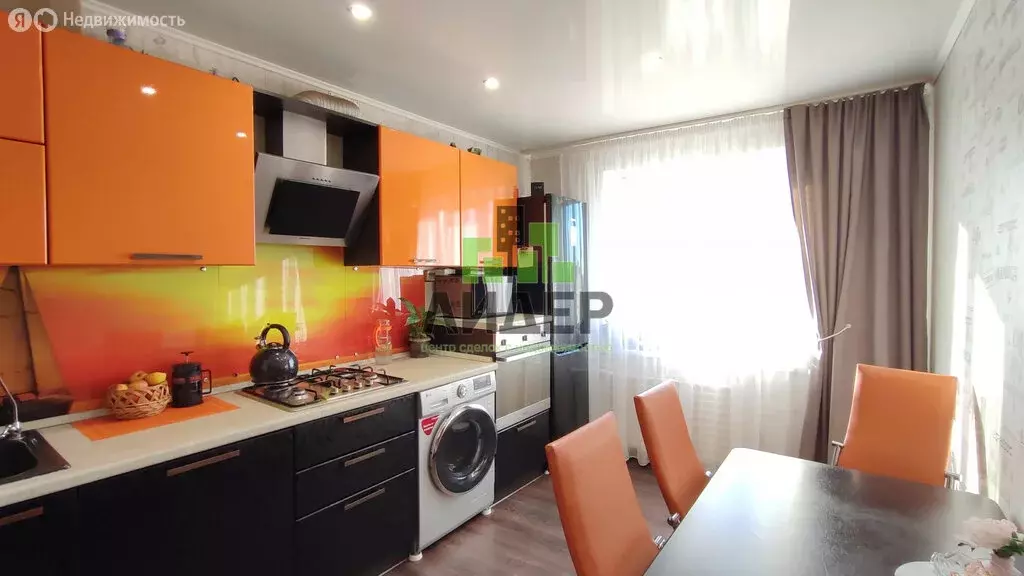 4-комнатная квартира: Нефтекамск, улица Ленина, 39 (69 м) - Фото 1