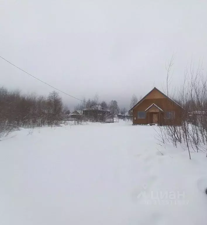 Дом в Пермский край, Александровск Яйва пгт, ул. Домостроителей, 23 ... - Фото 1