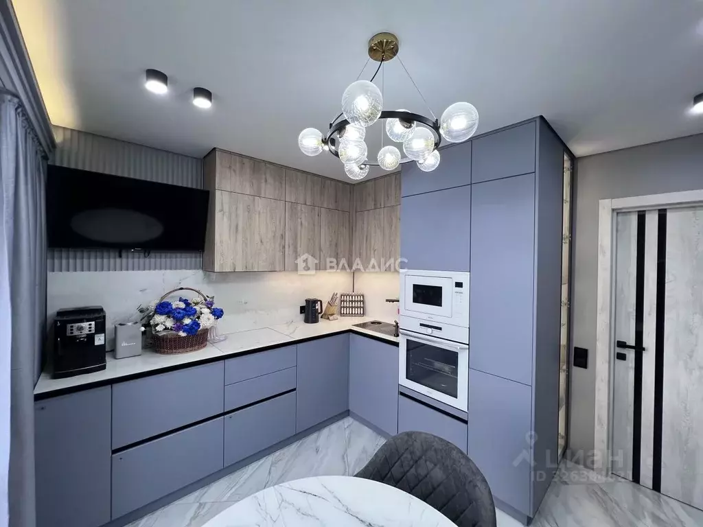 2-к кв. Пензенская область, Пенза ул. Генерала Глазунова, 6 (65.0 м) - Фото 1