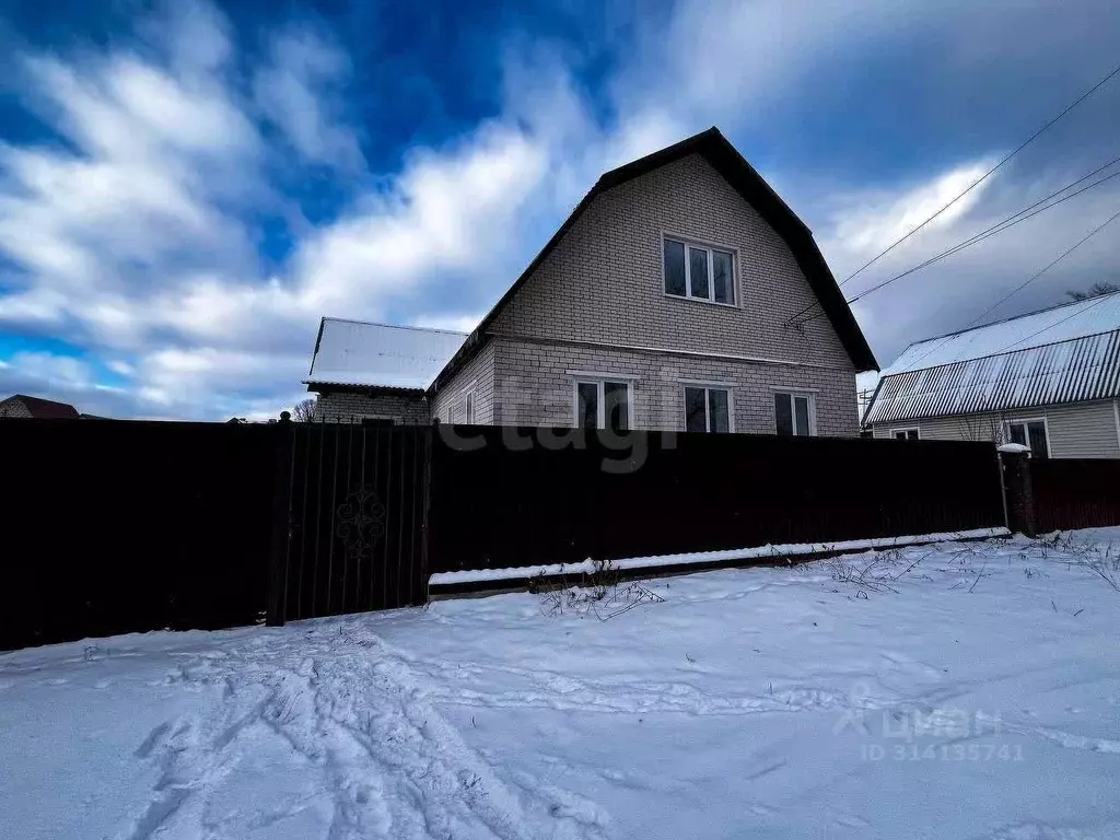 Дом в Смоленская область, Смоленск ул. 1-я Северная, 37 (230 м) - Фото 0