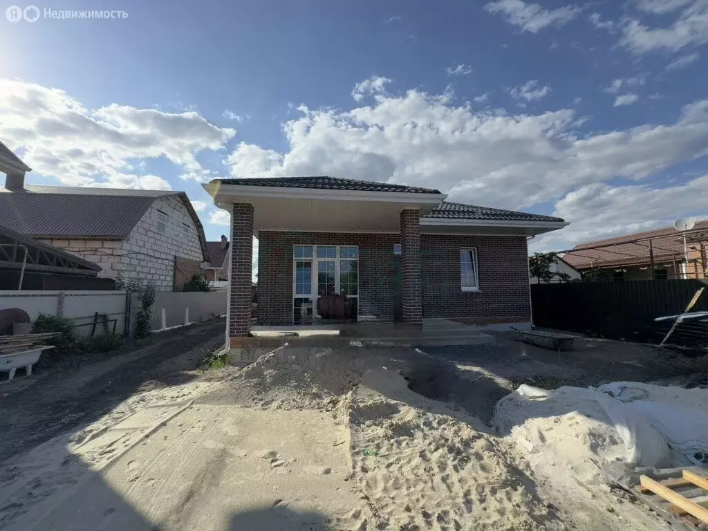 Дом в Батайск, Артёмовская улица, 42 (105 м) - Фото 0