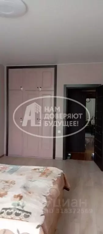 3-к кв. Пермский край, Краснокамск Коммунистическая ул., 12 (79.9 м) - Фото 1