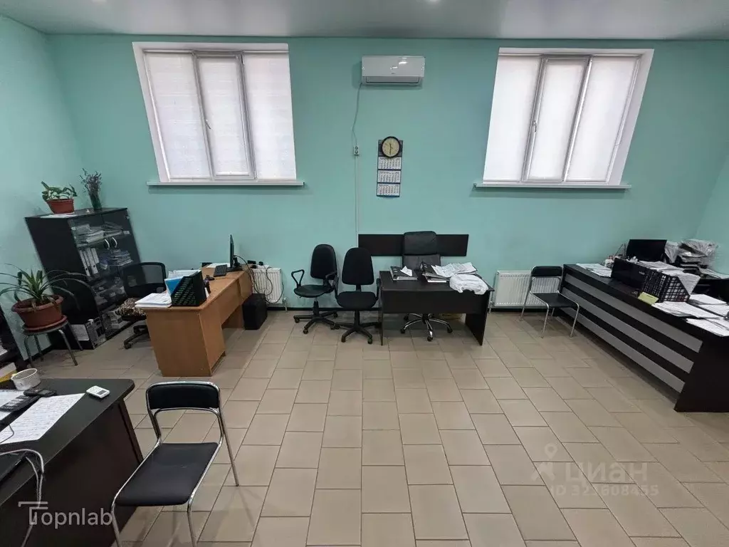 Офис в Краснодарский край, Краснодар ул. Евгении Жигуленко, 2А (150 м) - Фото 2