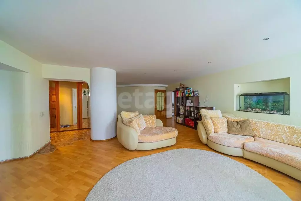 4-к кв. Саратовская область, Саратов ул. 2-я Садовая, 115/121 (155.5 ... - Фото 2