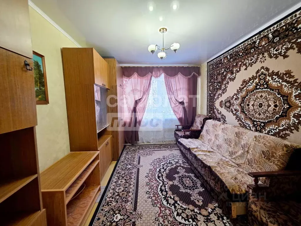 1-к кв. Башкортостан, Кумертау ул. Мажита Гафури (28.3 м) - Фото 1