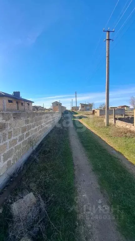 Участок в Крым, Сакский район, с. Молочное ул. Конрадская (7.99 сот.) - Фото 1