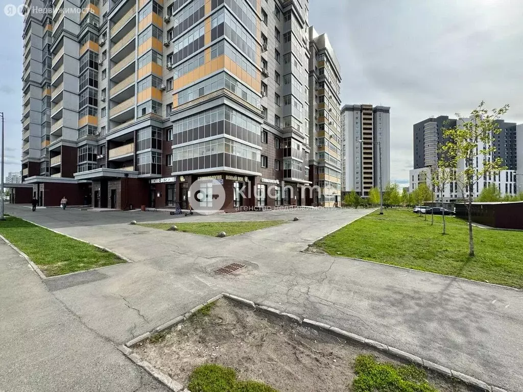 2-комнатная квартира: Казань, проспект Альберта Камалеева, 34 (56.7 м) - Фото 0